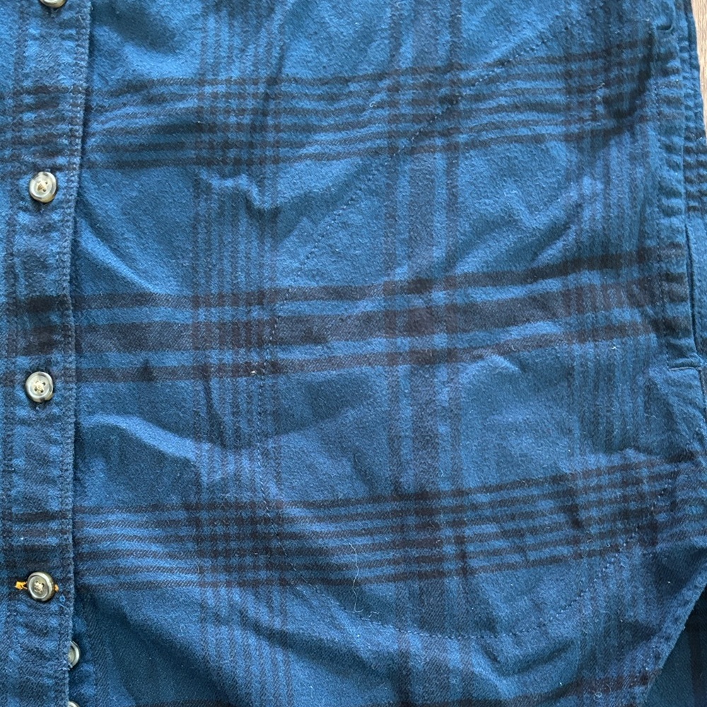 Carhartt Men's Dark Blue Casual Shirt - Picture 5 of 5